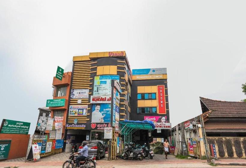 酒店 Spot On 66804 Rehoboth Tower