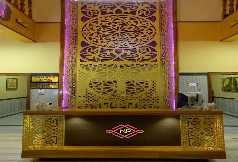 酒店 Spot On Nanki Palace