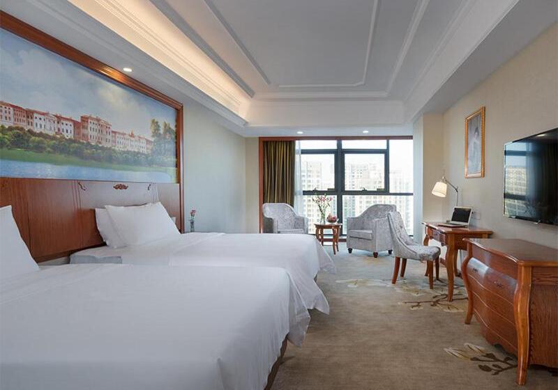 酒店 Vienna International