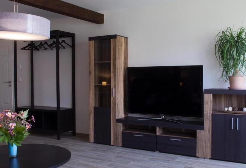 ペンション Ringelnatz & Lichtwer Ferienwohnung Wurzen