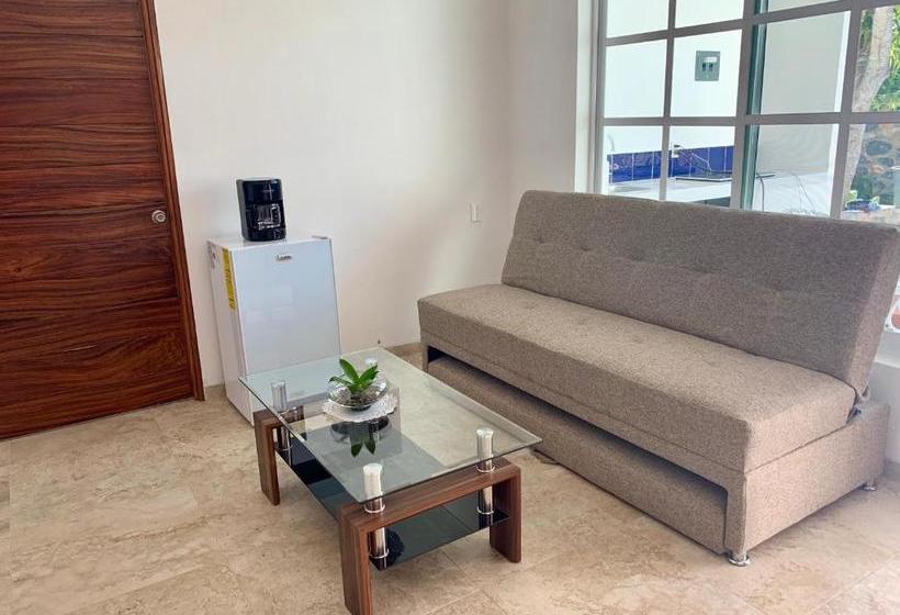 Solez Zihuatanejo