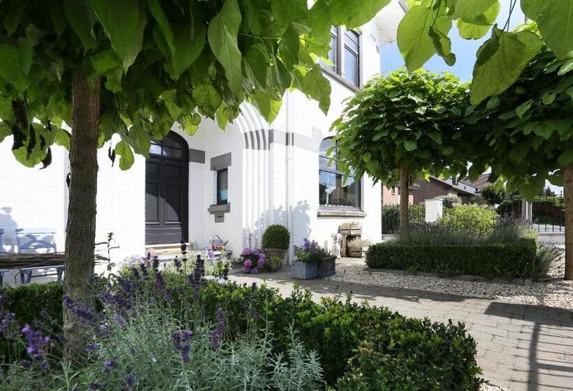 A Bascule Bed And Breakfast Maastricht