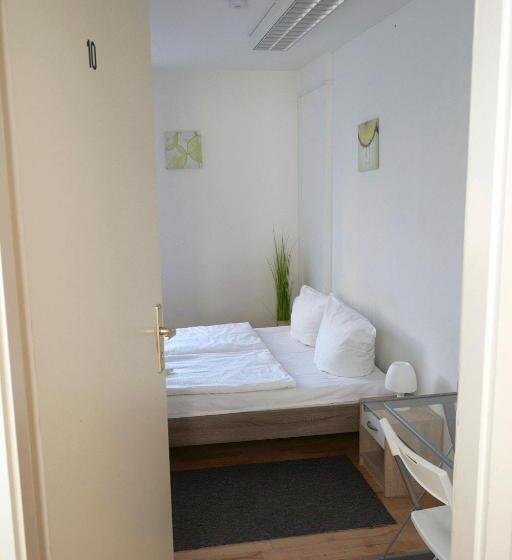 هاستل Bnb Potsdamer Platz Rooms & Apartments