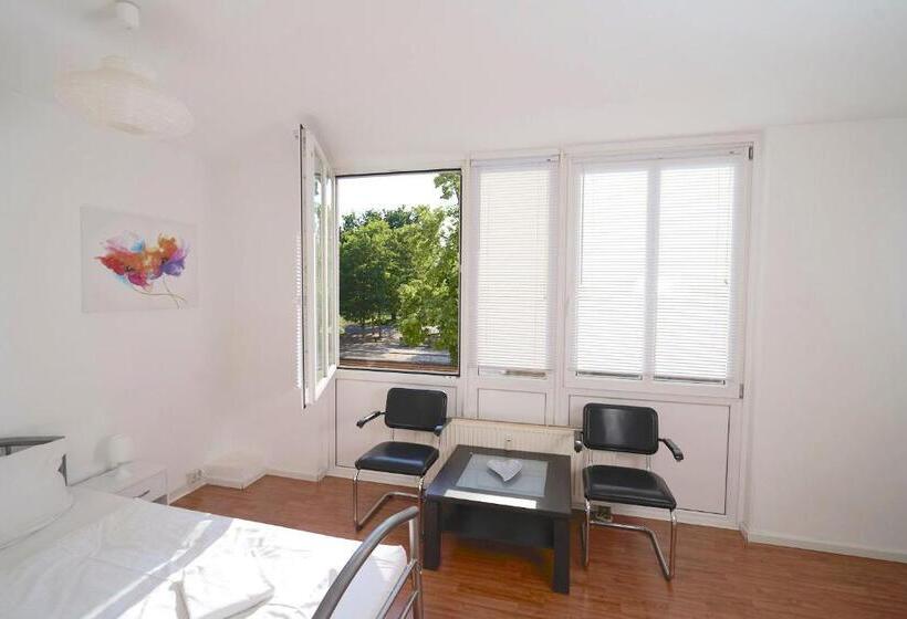 هاستل Bnb Potsdamer Platz Rooms & Apartments