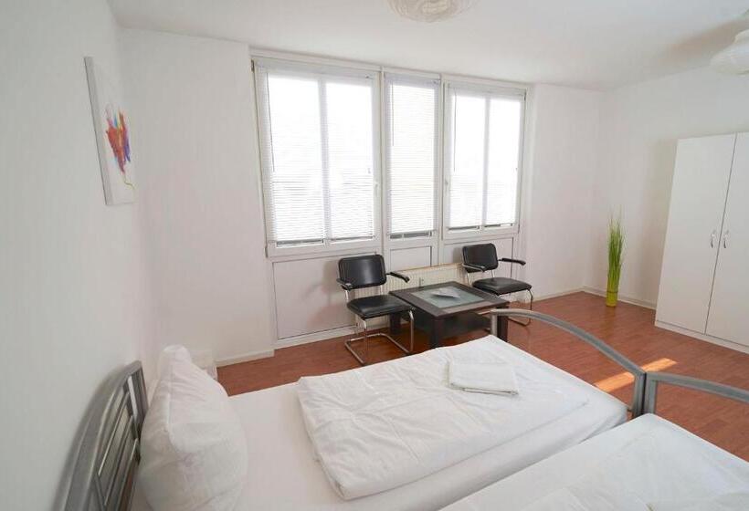 هاستل Bnb Potsdamer Platz Rooms & Apartments