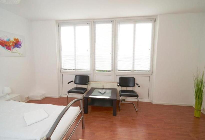هاستل Bnb Potsdamer Platz Rooms & Apartments