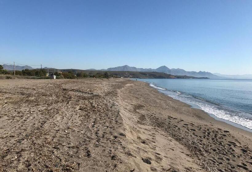 Albergue De Puntas De Calnegre