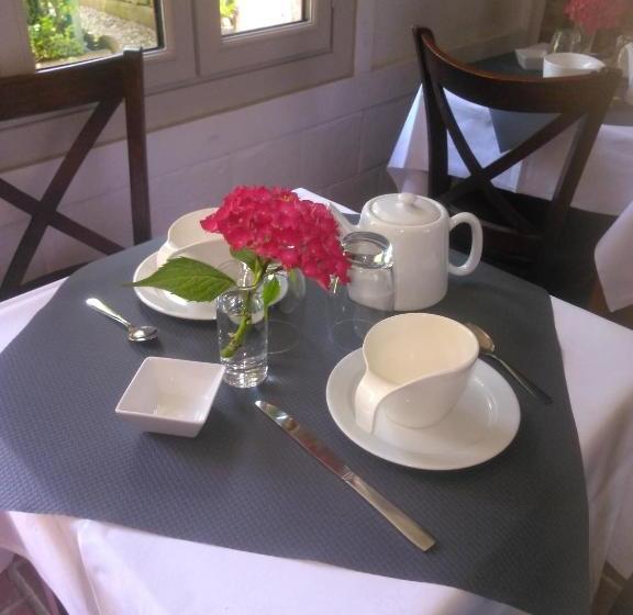 ベッドアンドブレックファースト Les Chambres D Hôtes Le Val D Honfleur