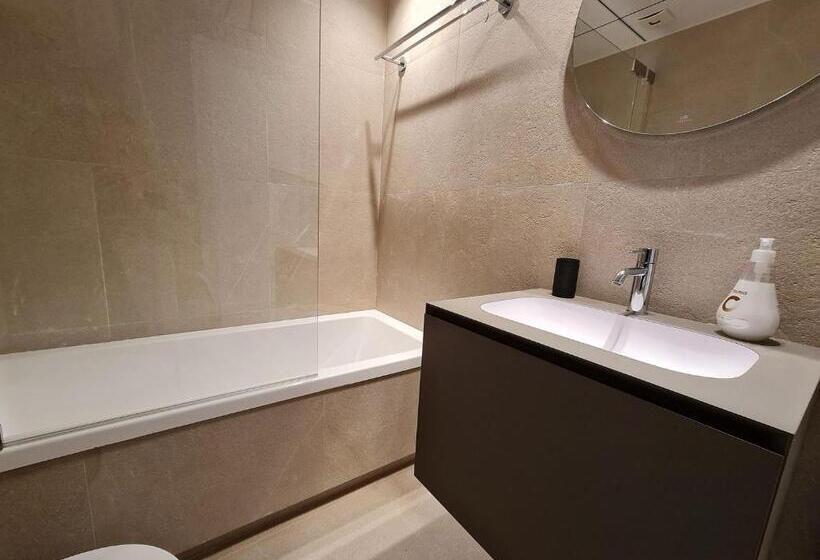 Front Line           Primera Línea           Apartments In Playa Flamenca