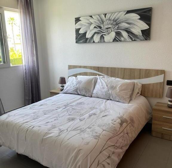 Front Line           Primera Línea           Apartments In Playa Flamenca