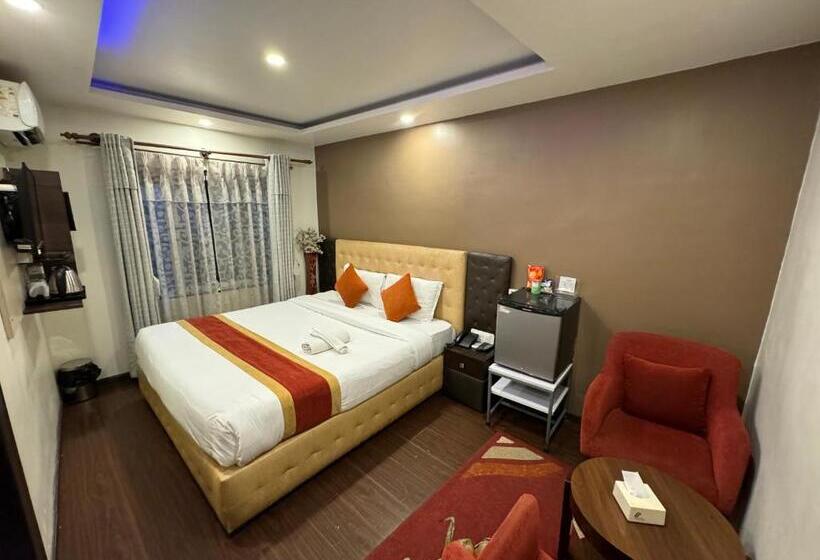 Hotel Marinha Airport