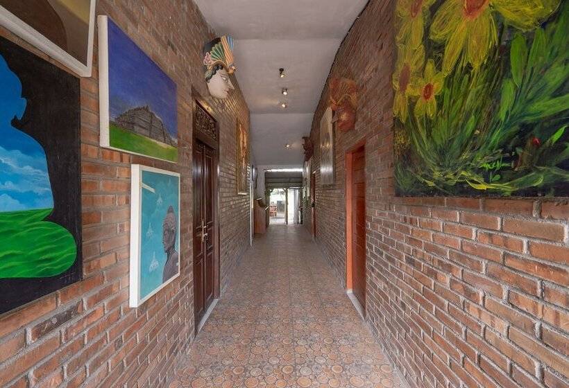 هتل Oyo 2380 Alea Guesthouse