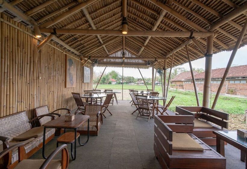 酒店 Oyo 2380 Alea Guesthouse