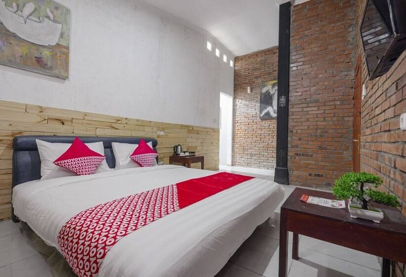 酒店 Oyo 2380 Alea Guesthouse