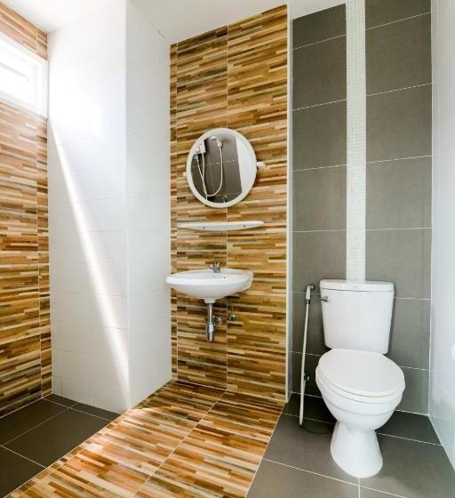 هتل Oyo 350 Mae Saeng Place