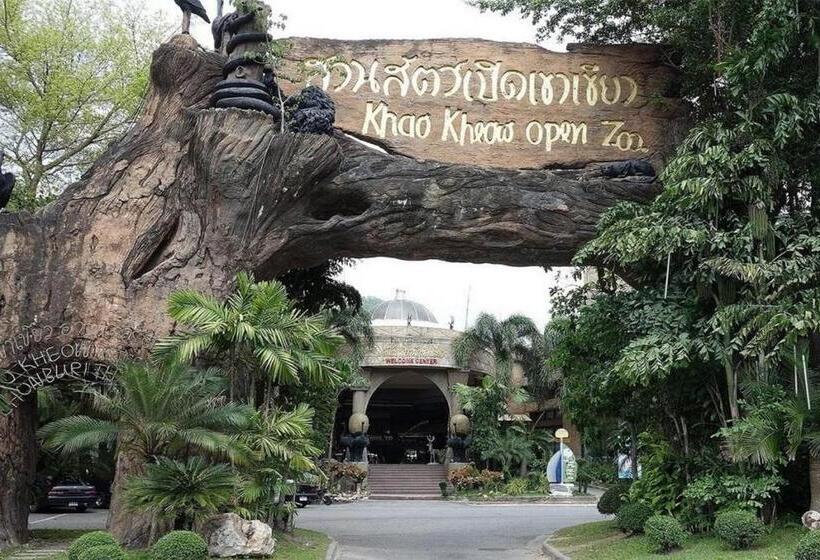 هتل Oyo 350 Mae Saeng Place