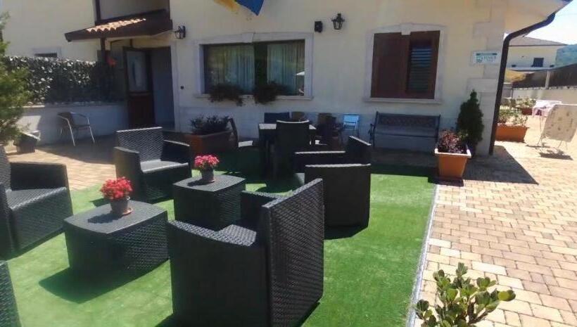 בית מלון כפרי River