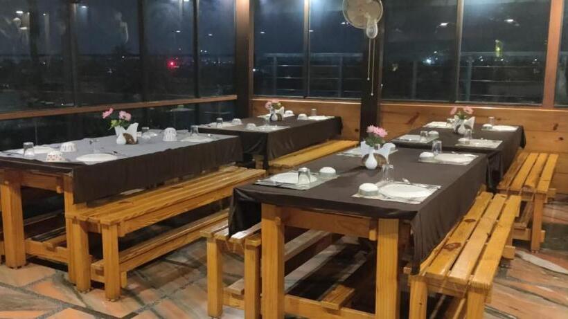 فندق The Lodge B&b