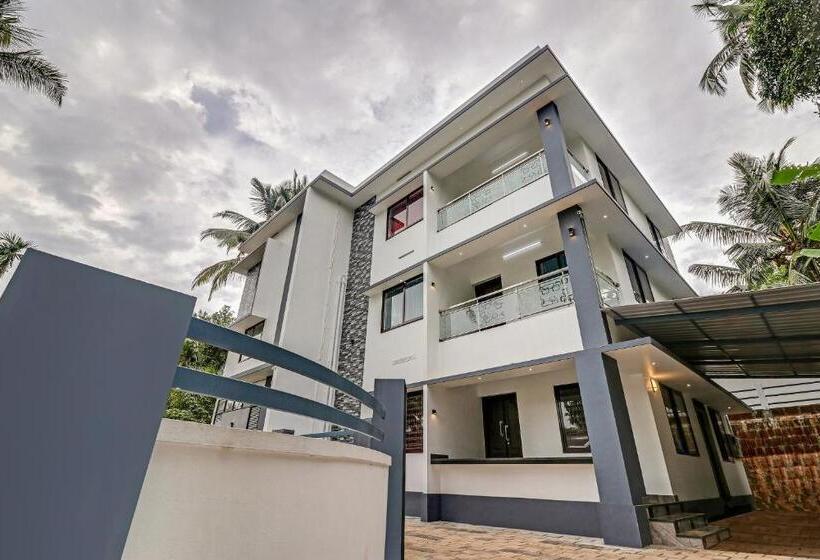 Пансион Deluxe Abode In Calicut