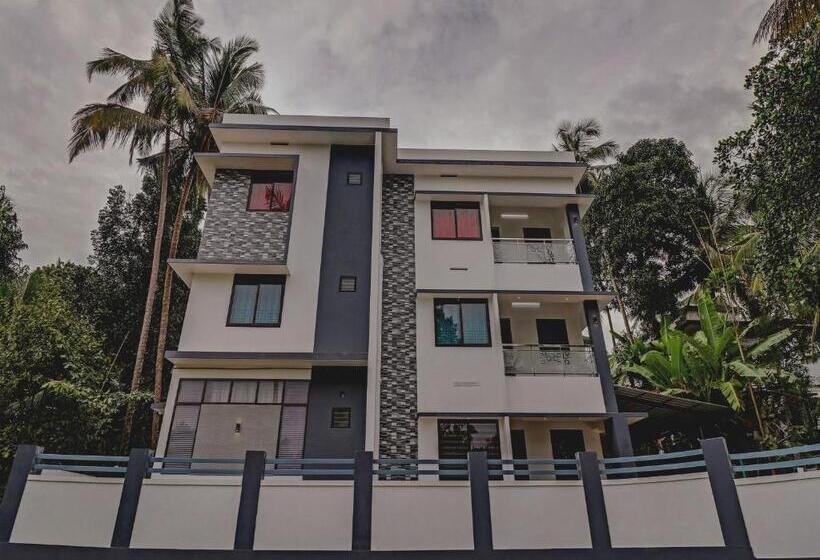 Пансион Deluxe Abode In Calicut