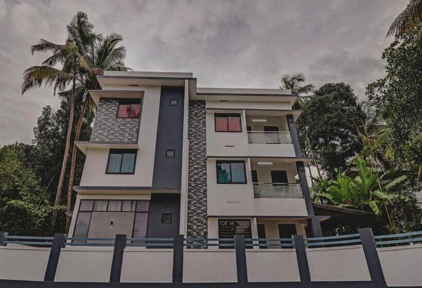 Пансион Deluxe Abode In Calicut