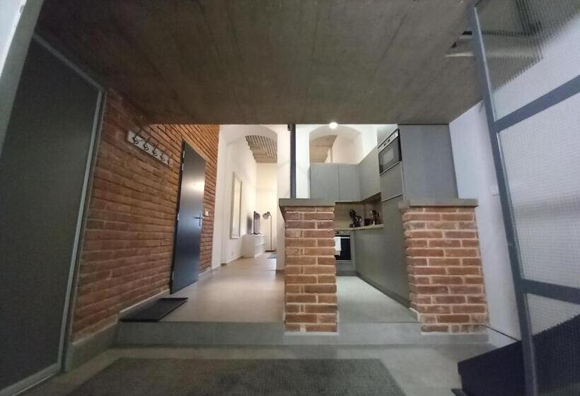 پانسیون Entrez Apartments 4 City Centre