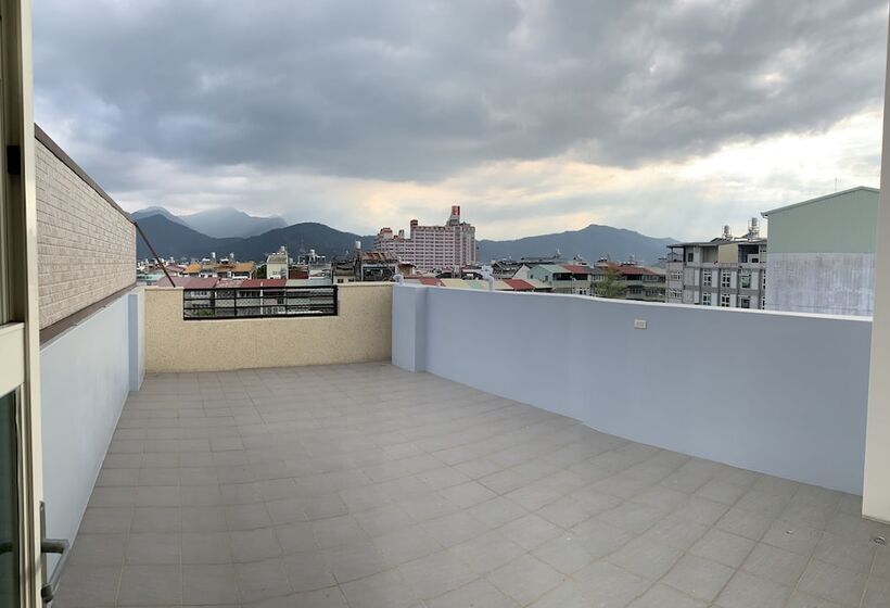 住宿加早餐  Thesunny