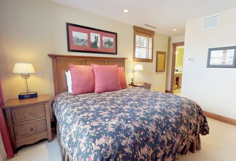 Countryside At Snowmass Coraltree Residence Collection