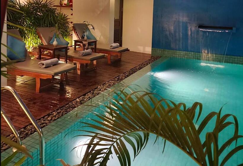 Отель Baahu Villa