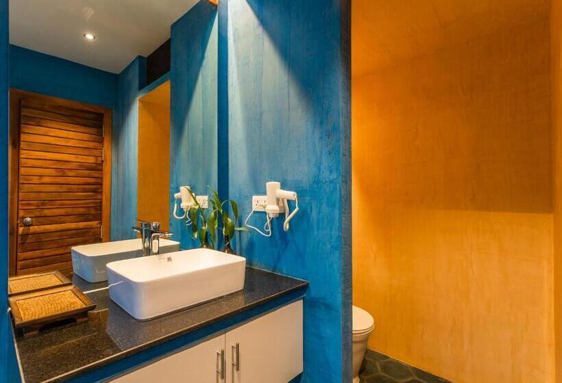 Отель Baahu Villa