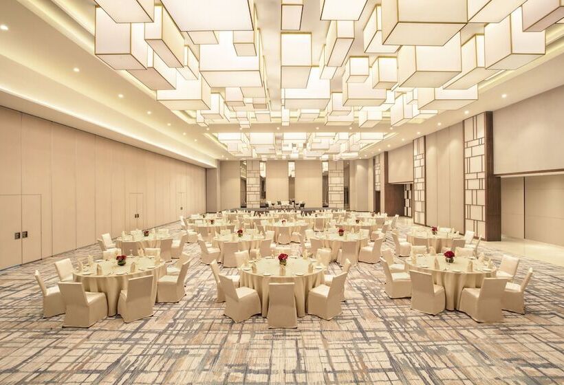 בית מלון כפרי Hyatt Regency Thrissur