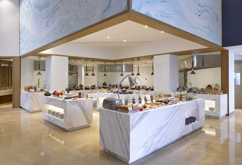 فندق Hyatt Regency Thrissur