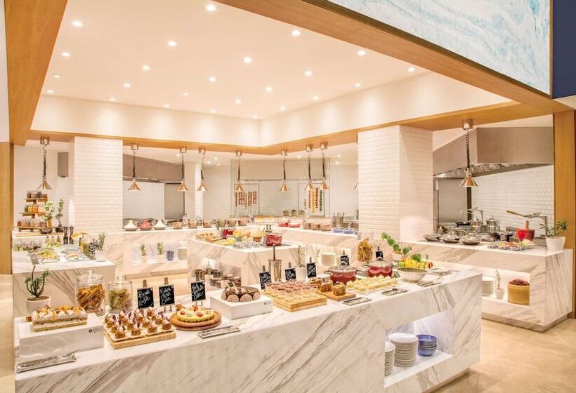 בית מלון כפרי Hyatt Regency Thrissur