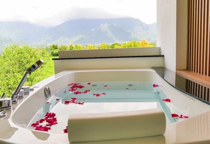 هتل Teva Valley Resort