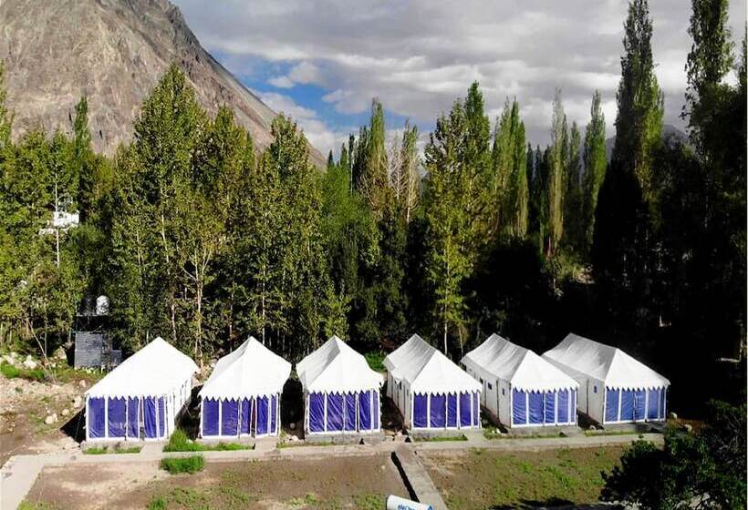 酒店 Tih Julley World Camp