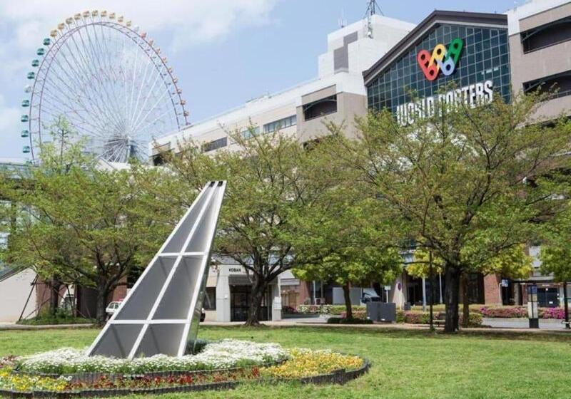 בית מלון כפרי Yokohama Sakuragicho Town