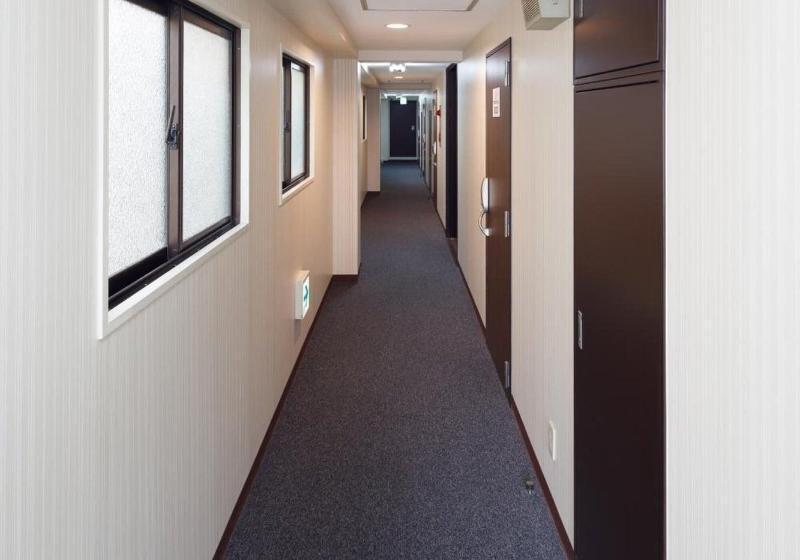 בית מלון כפרי Yokohama Sakuragicho Town