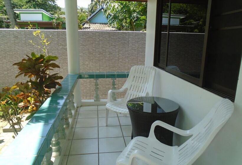 פנסיון Baan Coconut