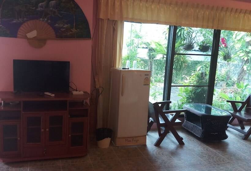 بنسيون Baan Coconut