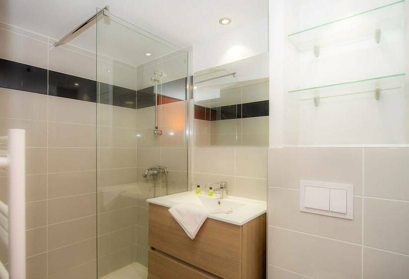 Пансион Village De Vacances De Marc Chambres