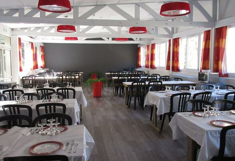 Пансион Village De Vacances De Marc Chambres