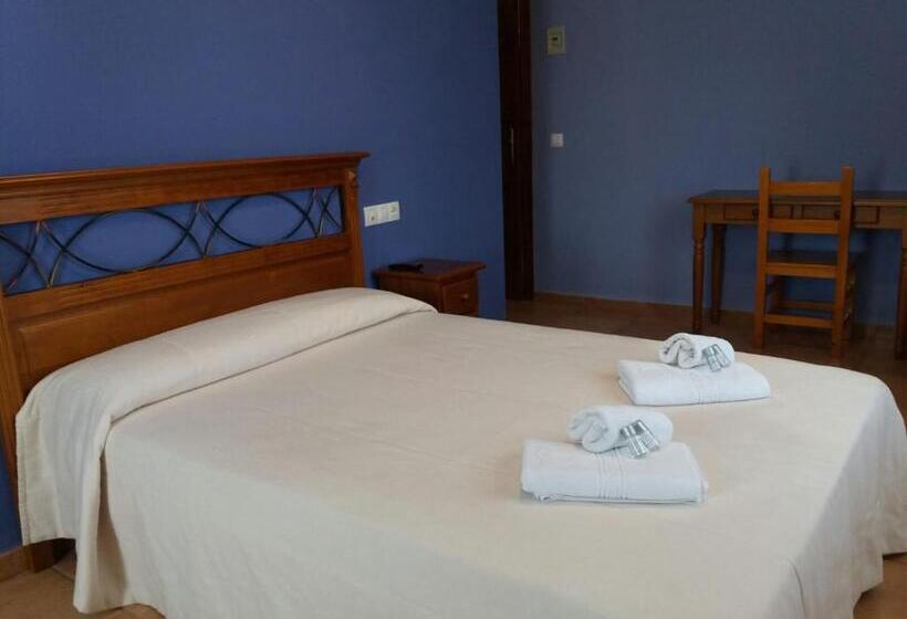 فندق صغير Hospedería Prepirineo