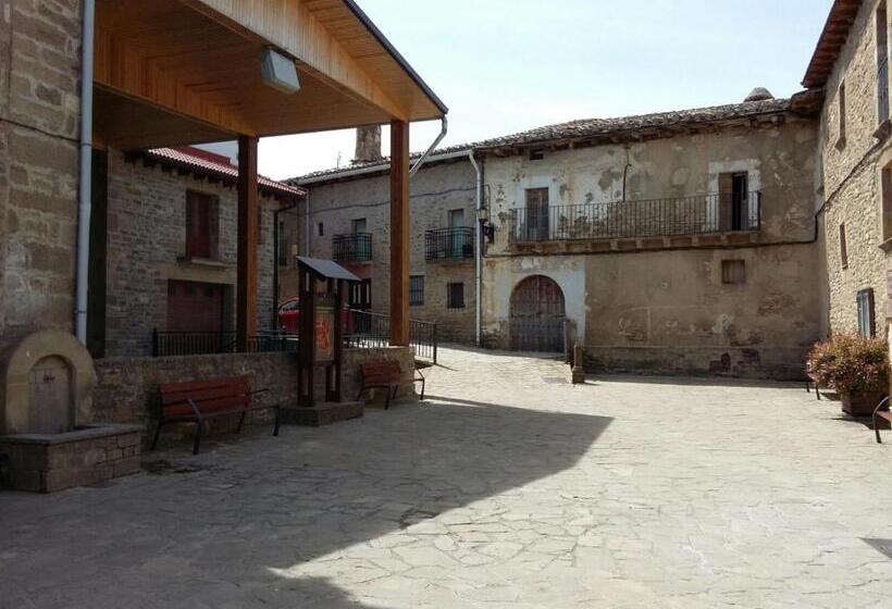 فندق صغير Hospedería Prepirineo