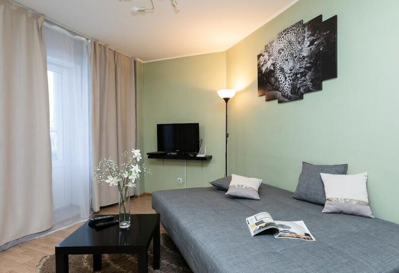 Apartment Etazhydaily Soyuznaya Shchorsa