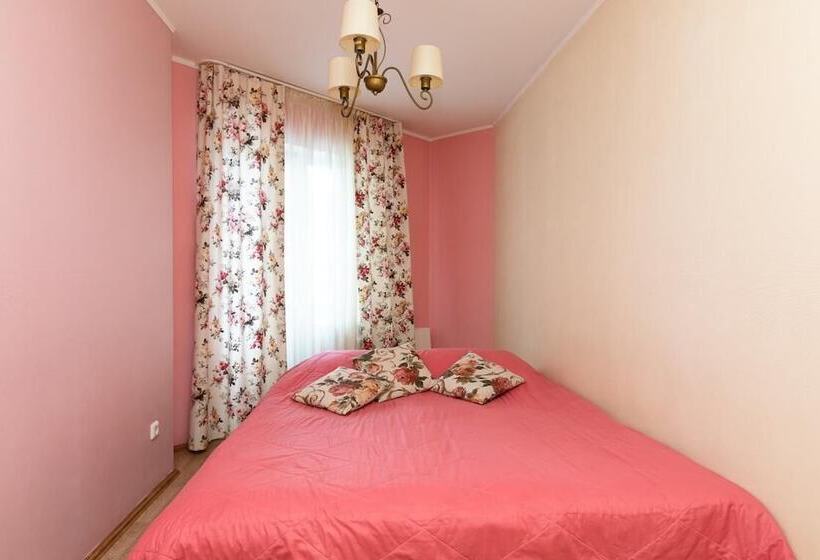 Apartment Etazhydaily Soyuznaya Shchorsa