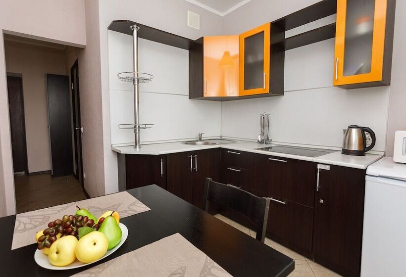 Apartment Etazhydaily Soyuznaya Shchorsa