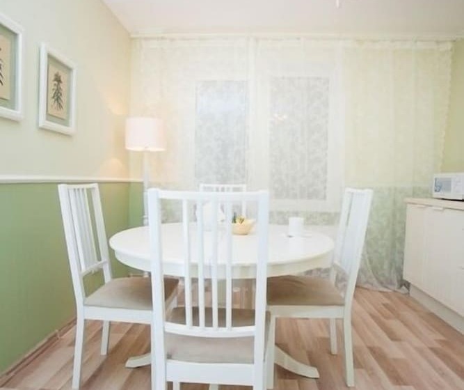 Apartment Etazhydaily Soyuznaya Shchorsa