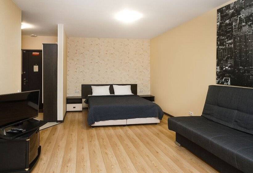 Apartment Etazhydaily Soyuznaya Shchorsa