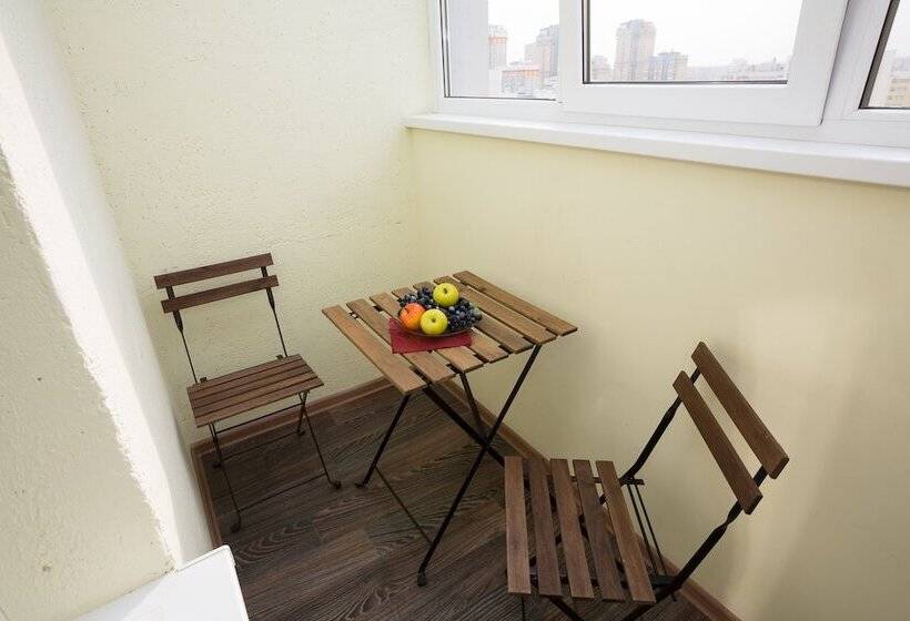 Apartment Etazhydaily Soyuznaya Shchorsa