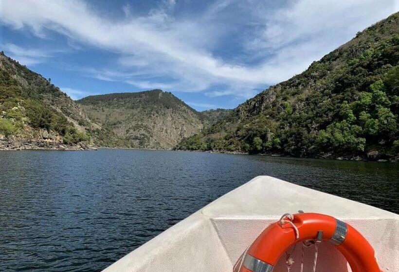 בית מלון כפרי A Forxa Cafetería Restaurante